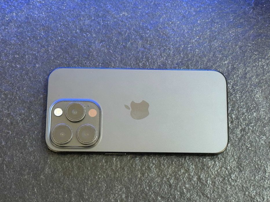 Smartfon APPLE iPhone 15 Pro 5G 128GB 6.1" 120Hz Tytan czarny / RATY