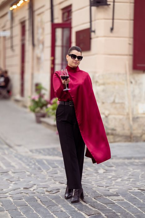 Акцентна блуза від Amoslook