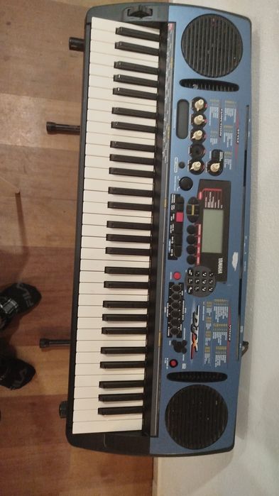 Teclado Yamaha djx
