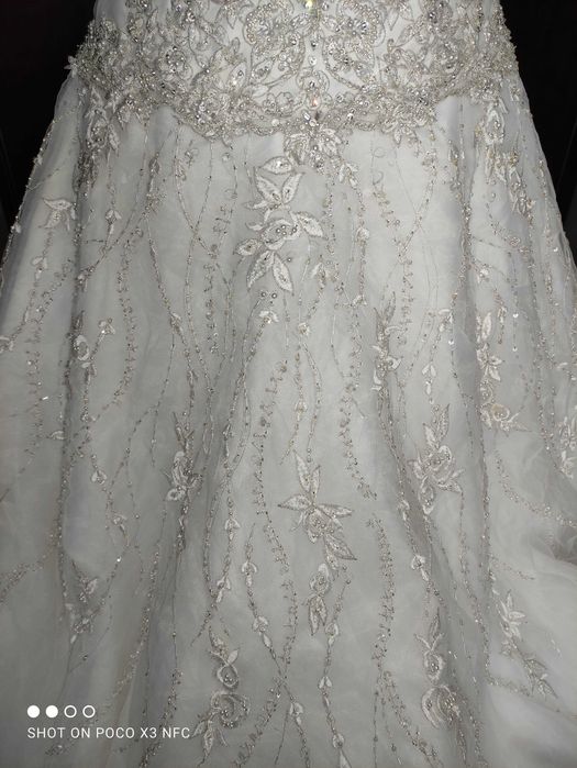 Suknia ślubna USA, Allure Bridals rozm. 44