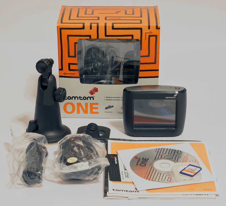 GPS Tomtom One 1ª Geração, Tomtom One 4ª Geração, Asus ZenFone 2, DVD64738115100161121