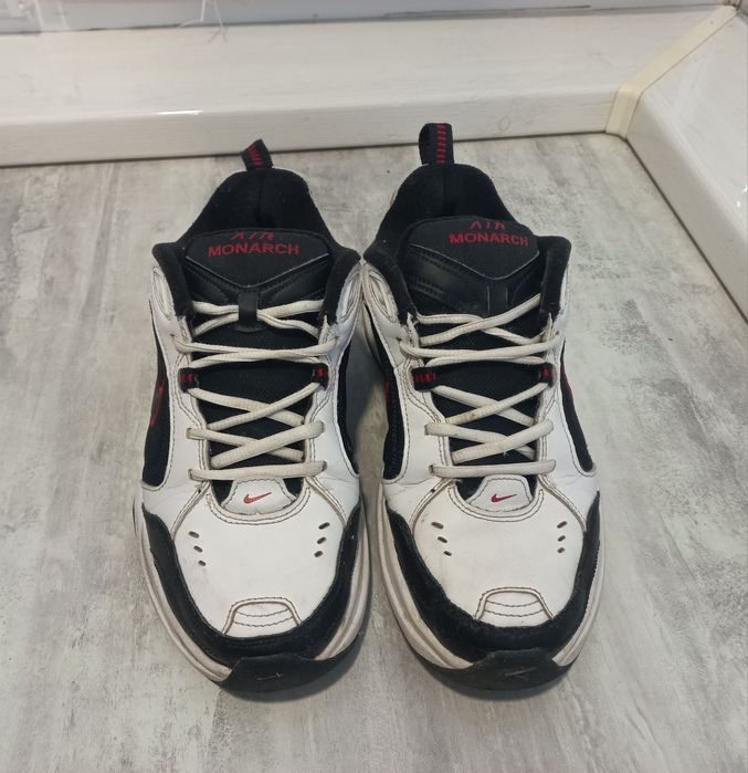 Кросівкм  Nike Air Monarch IV (415445-101)