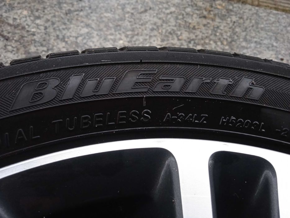 Yokohama 175/55 r15 2szt letnia