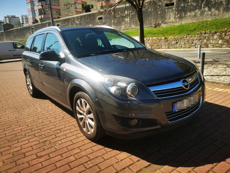 Opel Astra Caravan 1.7Cdti de 2009(Motor Isuzu)