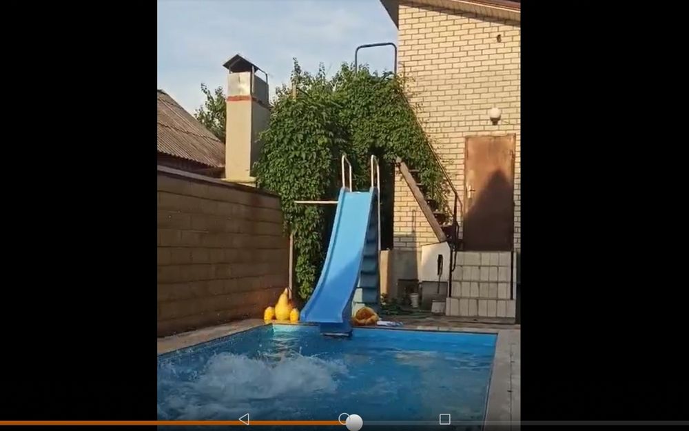 Для бассейна взрослая горка 7