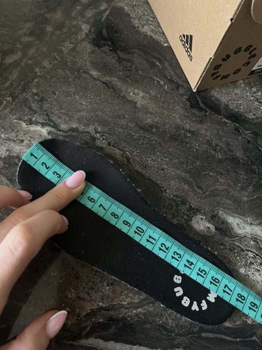 Детские кроссовки adidas