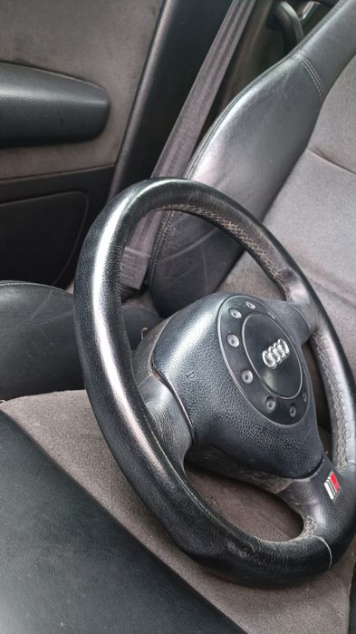 Volante s-line Audi A4 B5