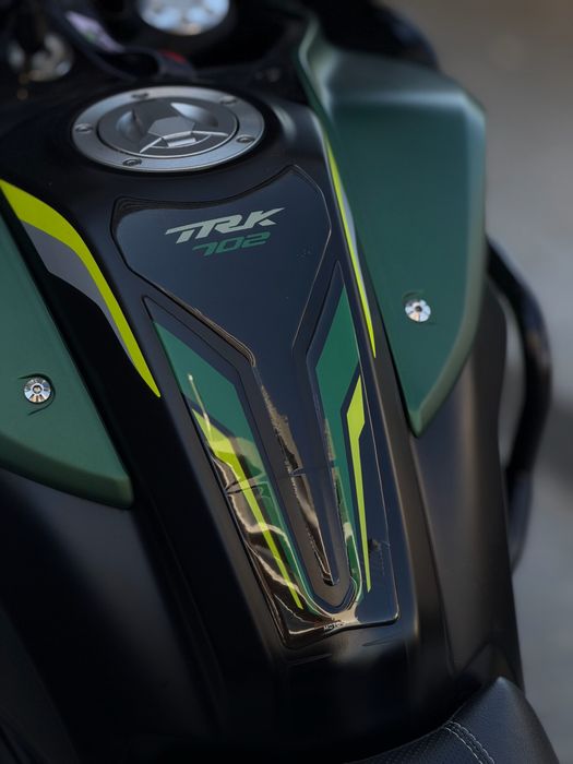 BENELLI TRK 702- Impecável! Full Extras!