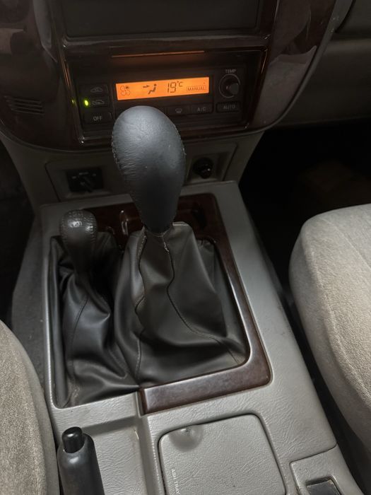 Джип .jeep 4*4 Позашляховик