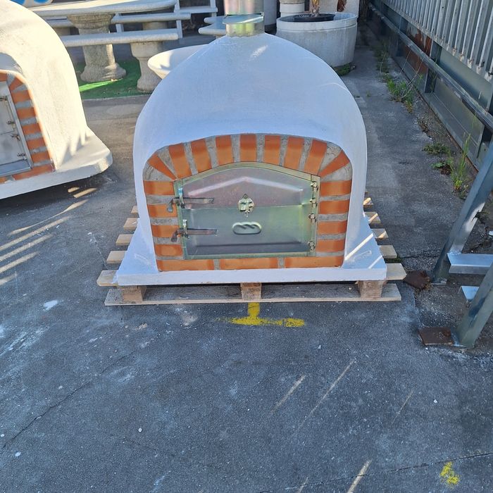 Forno a lenha novo