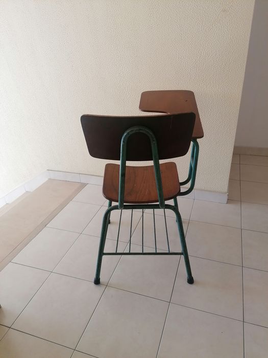Cadeira de escola