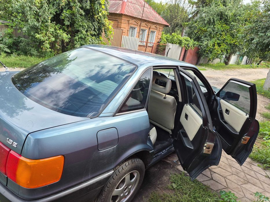 AUDI 80 1988 VIN WAUZZZ89ZJA334346 фото оголошення 10 з 10