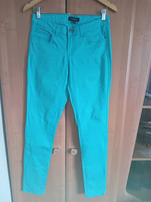 Spodnie w morskim kolorze