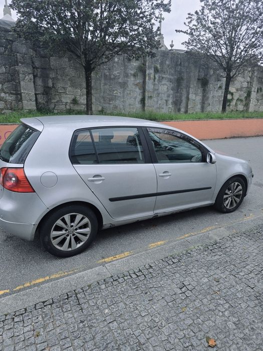 Volkswagen Golf 1.9TDI PD 105cv