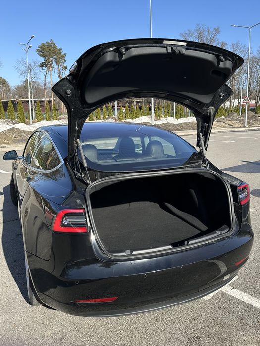 Tesla Model 3 Long Range Dual Motor 75 kWh