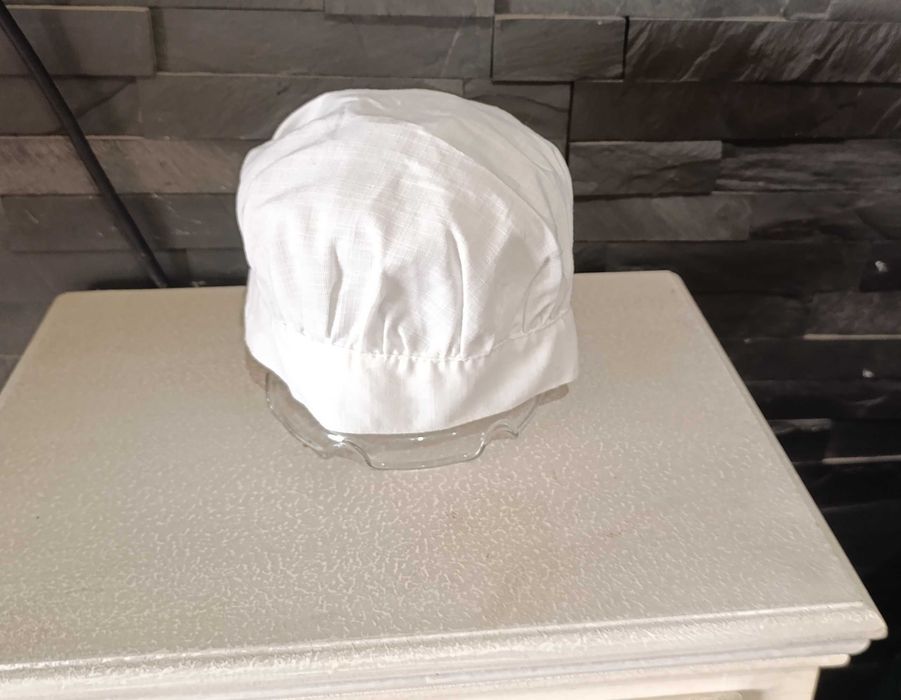 Chapéu -touca branca" de criança - Diâmetro da cabeça: 48 cm