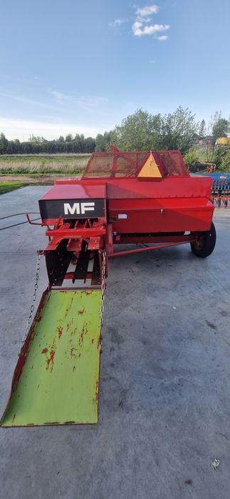 Прес-Підбирач Massey-Ferguson 124