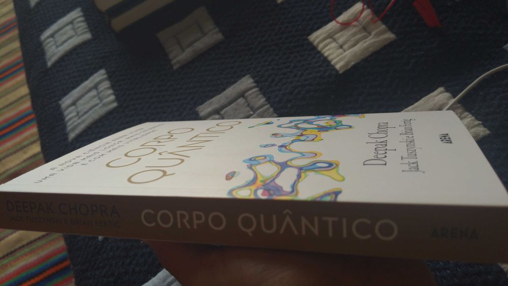 Livro Deepak Chopra . Corpo Quântico (portes grátis)