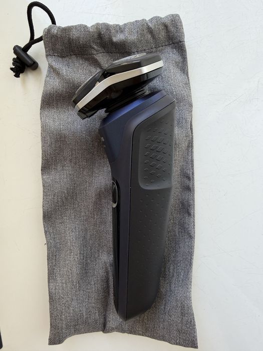 Бритва Philips 5000 skin IQ