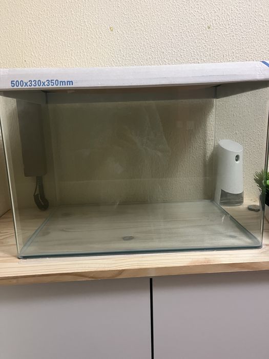 Aquário 58L para venda