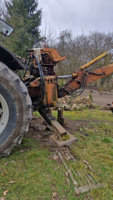 Koparka do ciągnika
