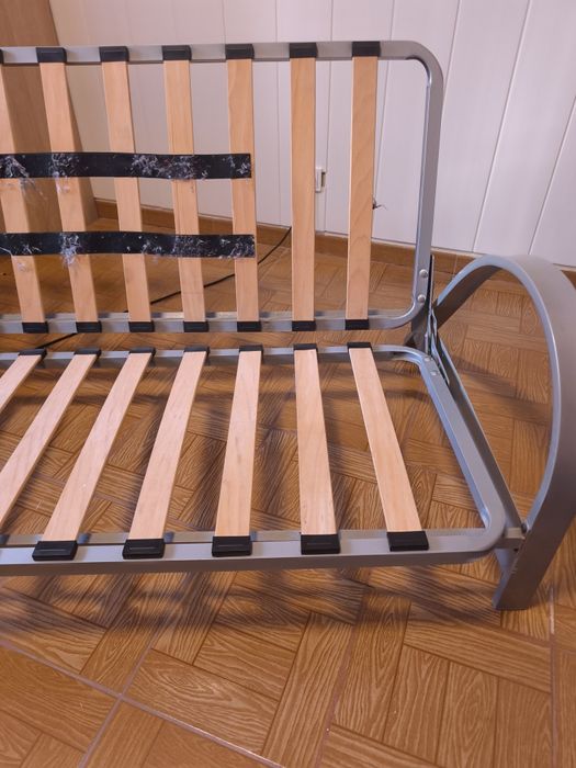 Cama click clack sem colchão