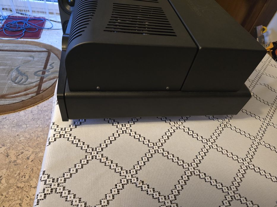 Synthesis A100 titan z  DAC  jak nowy idealny stan 100 wat