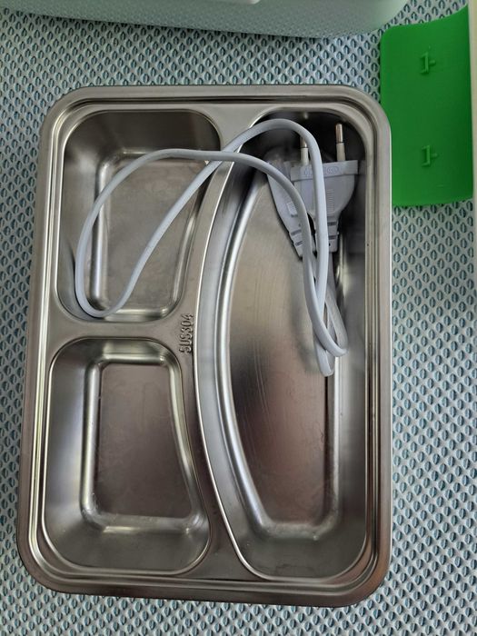 Lancheira Elétrica - marca InnovaGoods – Muito bom estado!