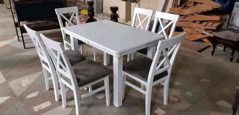 Столи та стулья ,для вашего дому.