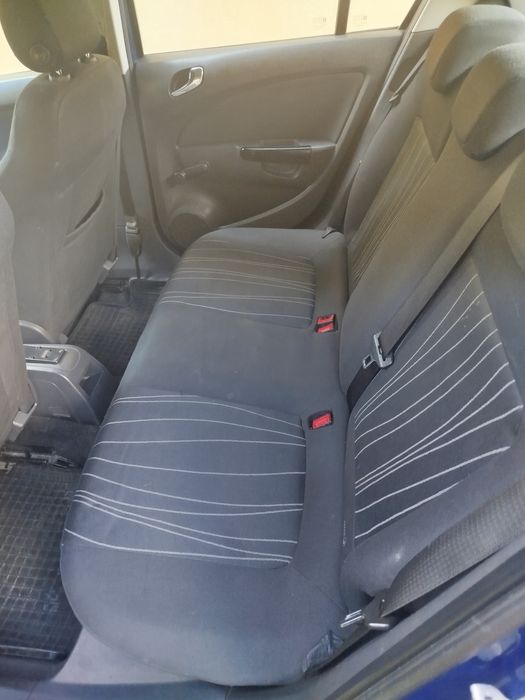 Sprzedam samochód osobowy marki Opel Astra 1,3-D CDTI