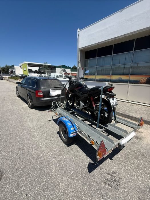 Transporte de motas ou outras coisas