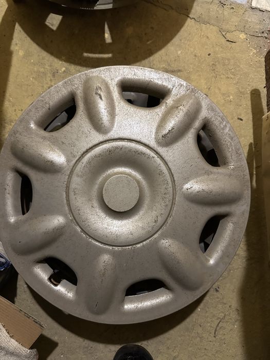 Ковпаки автомобільні