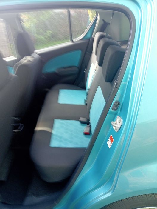Suzuki Splesh  stan bardzo dobry