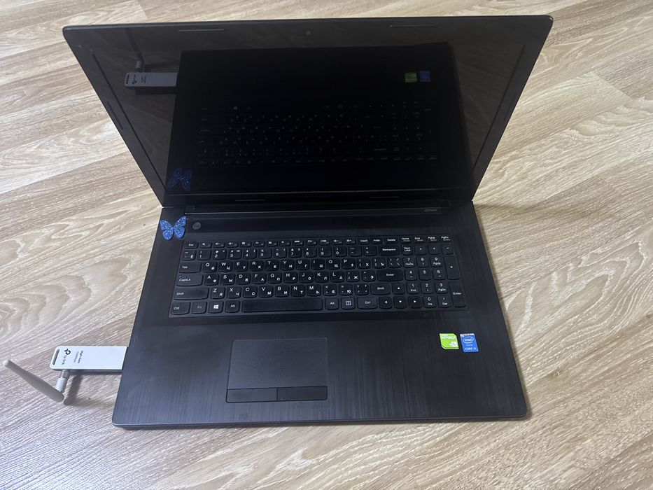 Ноутбук lenovo g70-80 8Гб, ssd 512гб