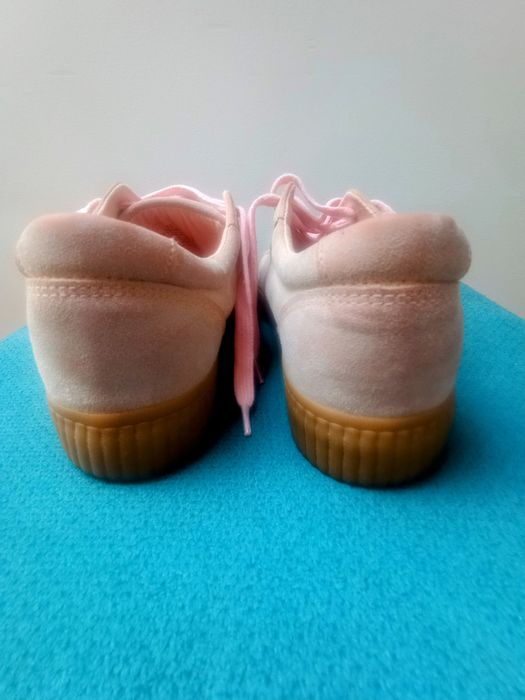 Creepers trampki na kauczuku różowy zamsz 38 House