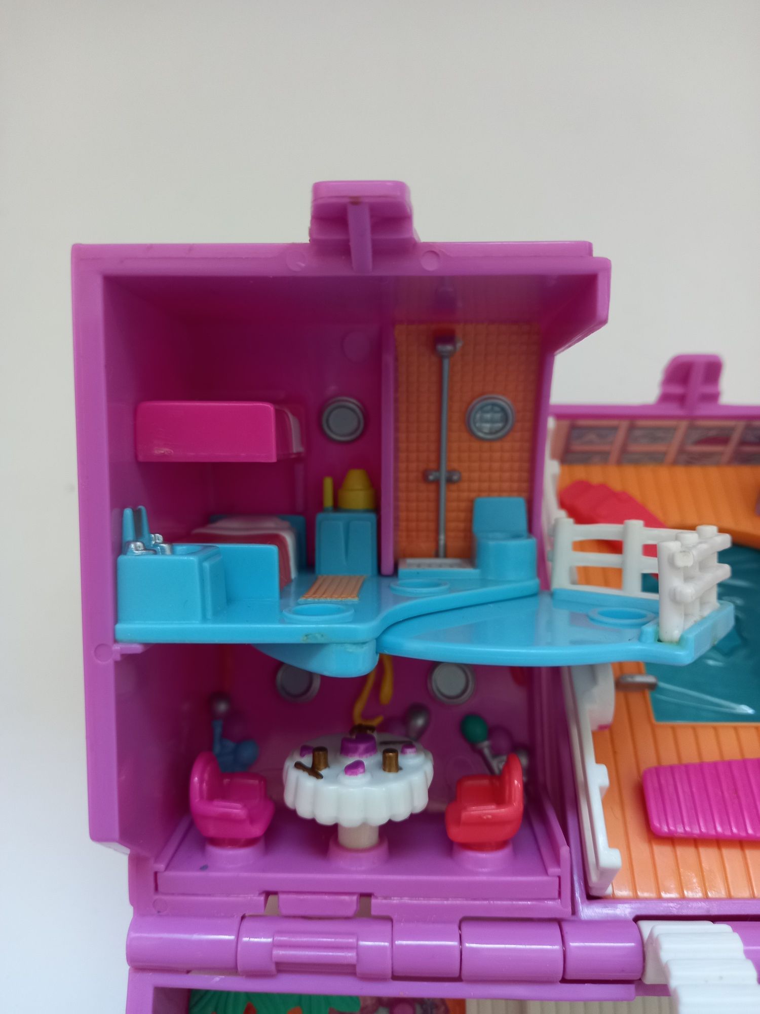 Zestaw Polly Pocket Bluebird Surf n Swim Island Rzeszow OLX.pl