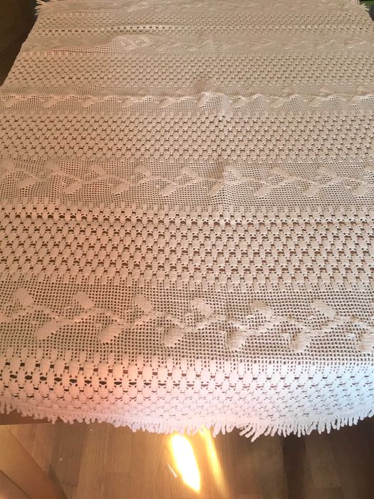 Toalha Renda Oval (130x150cm)