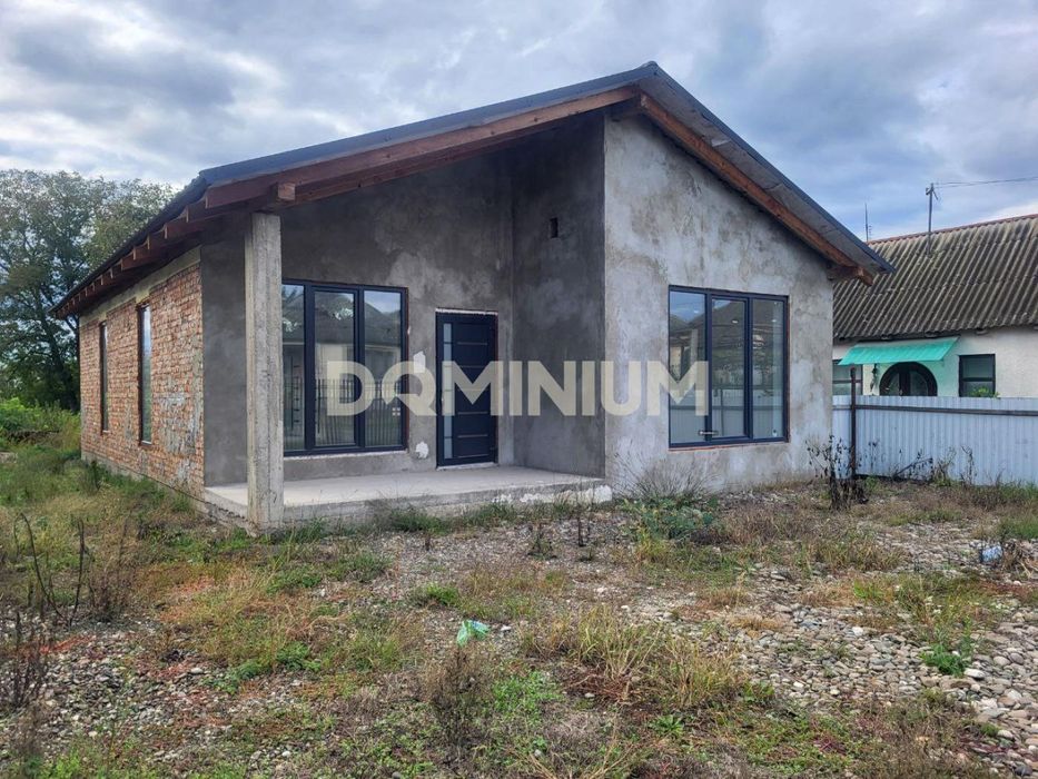 Продаж новобудови — село Тросник, вул. Перемоги