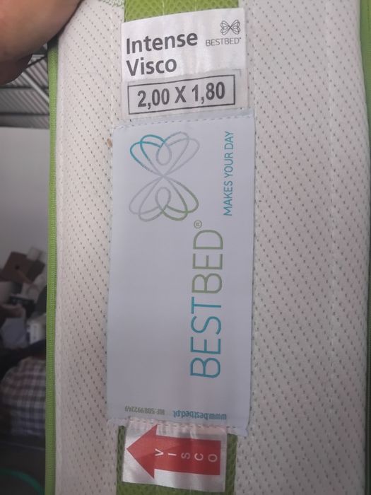 Colchão com estrado
