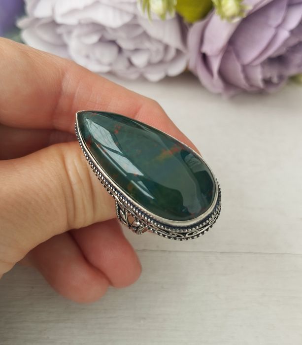 Драгоценные украшения серебро натуральные камни индийский изумруд