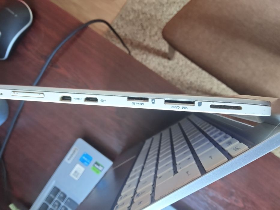 Планшет Acer Iconia W511 (версія з 3G-модулем)