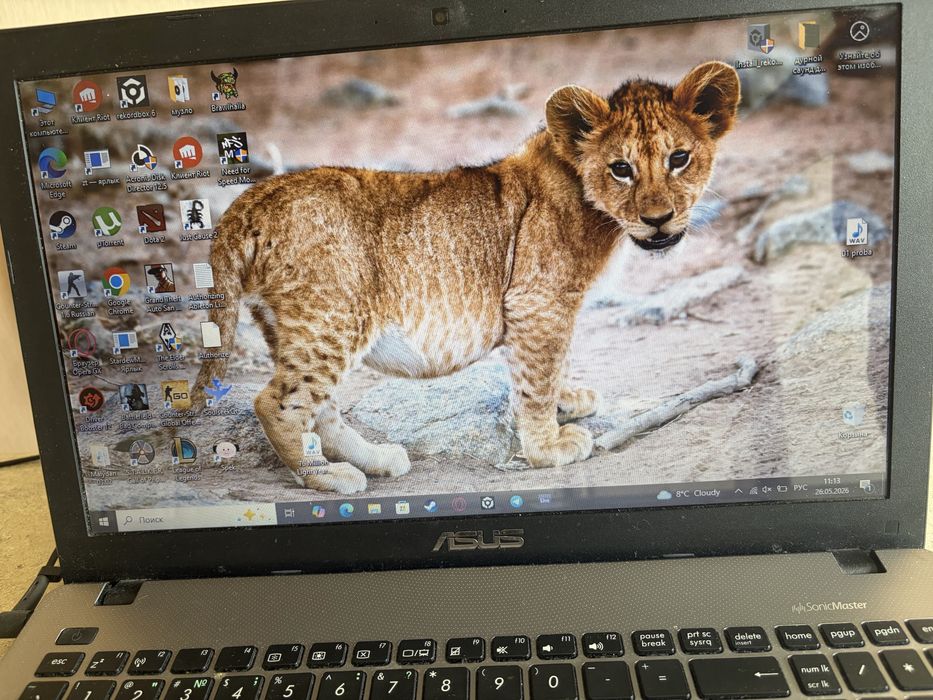 Ноутбук asus x550c
