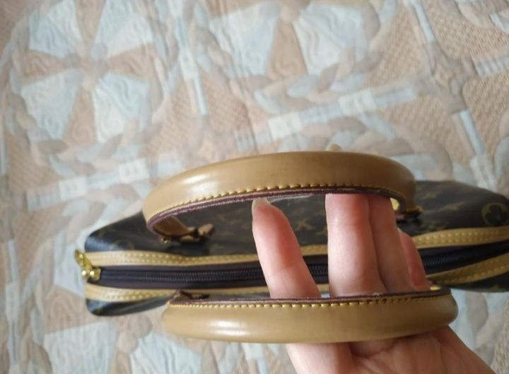 Сумка жіноча Louis Vuitton