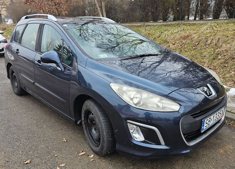 Peugeot 308 Samochód Peugeot 308 SW 1.6 HDI 2011r