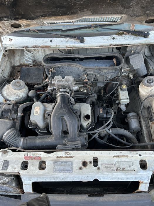 Форд Ескорт 1.6і  CL Купе