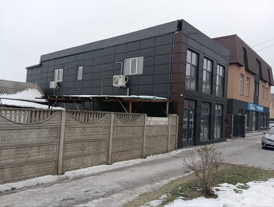 Продаж 2-х поверхової будівлі