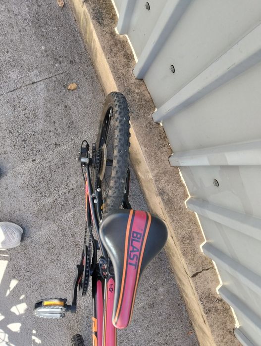 Bicicleta em bom estado-roda 20