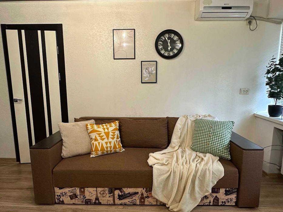 Відмінний напівЛЮКС.Квартира подобово,погодинно.Центр.Посуточно