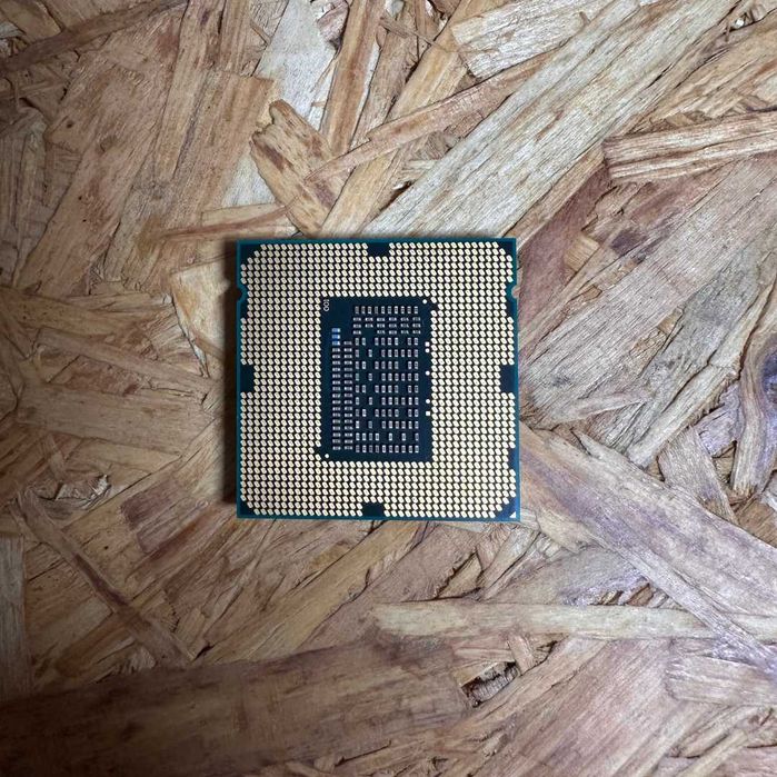 Intel Core i5-2400 — Socket LGA1155