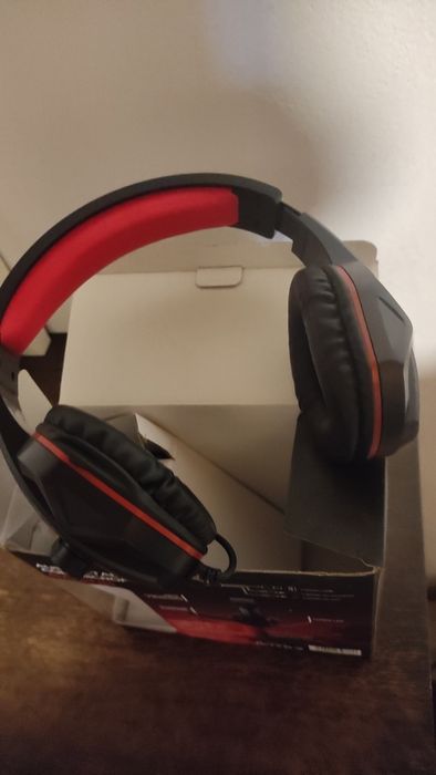 Auscultadores com microfone gaming